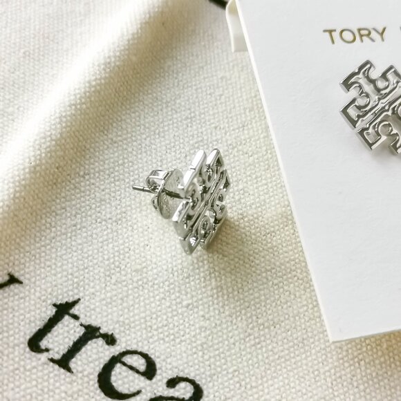 Tory Burch Stud Earrings - Britten Logo - Silver - Picture 3 of 3